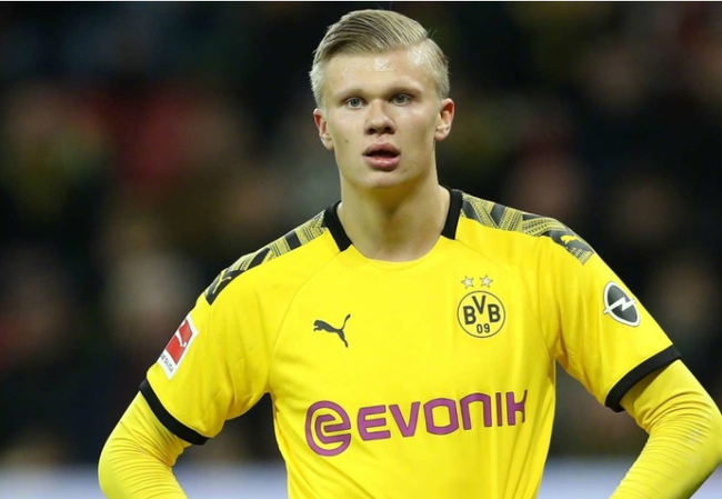 篮球火箭主力后卫被评为月最佳球员（火箭队主力后卫荣膺本月最佳球员）