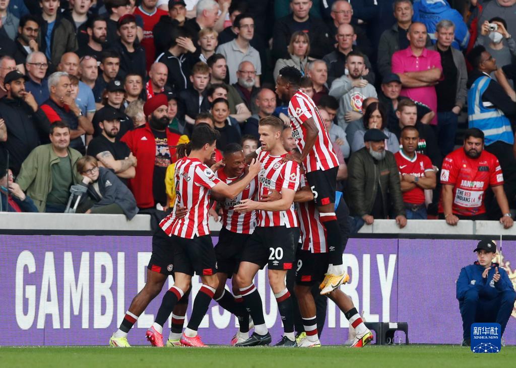 早报：内讧？卖个破绽罢了！